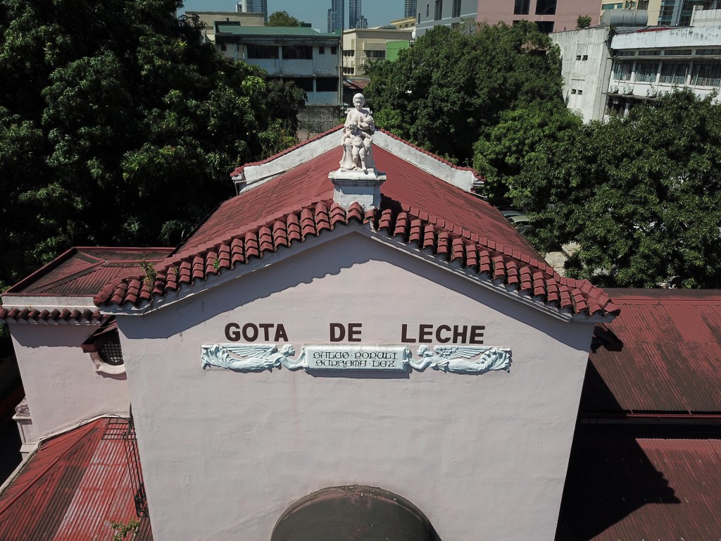 Aerial view of Gota de Leche building
